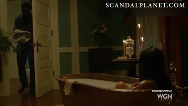 Секс Джерни Смоллетт в душе и нежная близость с негром в сериале