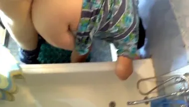 Сын анально жарит толстую русскую мамашу в ванной